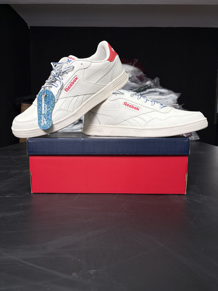 Paquete de 24 Tenis Reebok — Productos de alta rotación en tu paquete