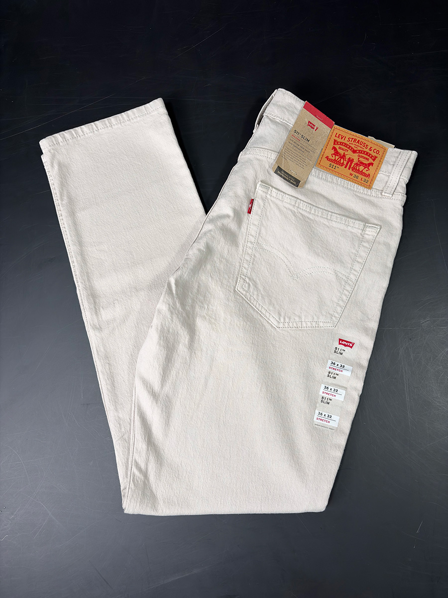 Paquete de 40 Jeans LEVIS — Productos de alta rotación en tu paquete