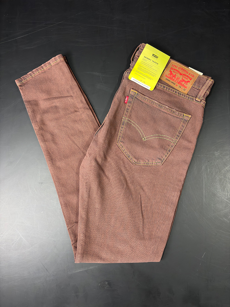 Paquete de 40 Jeans LEVIS — Productos de alta rotación en tu paquete