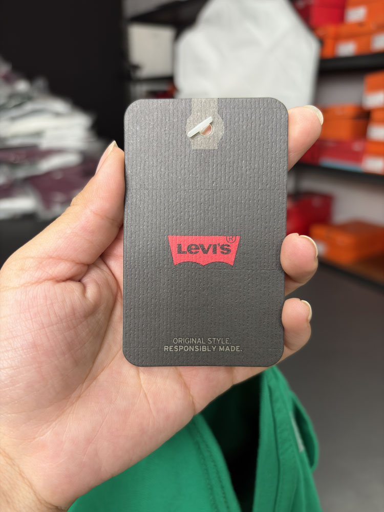 Paquete Mix de 40 pzas LEVIS — Cada detalle, a la vista