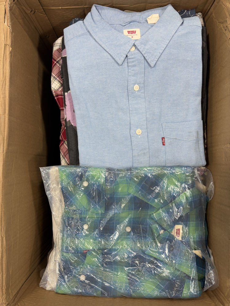Paquete Mix de 40 pzas LEVIS — Productos de alta rotación en tu paquete